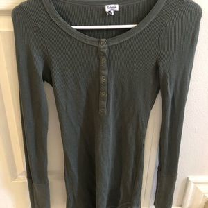 Splendid women’s olive green waffle knit long sleeve thermal size XS